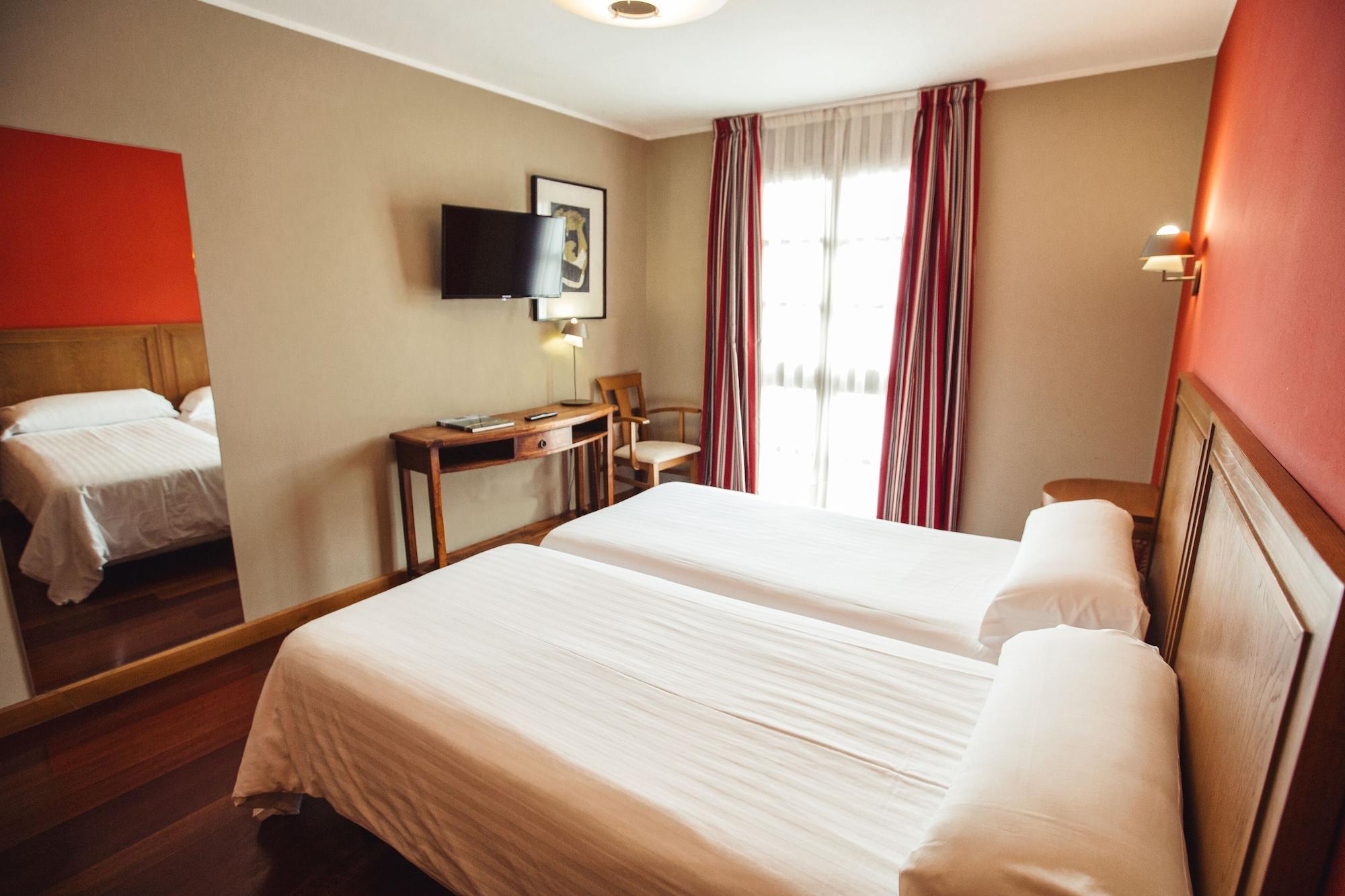 Hotel El Sella Onís Eksteriør bilde