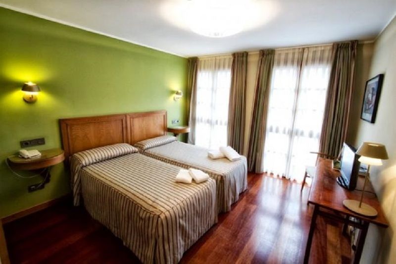 Hotel El Sella Onís Eksteriør bilde