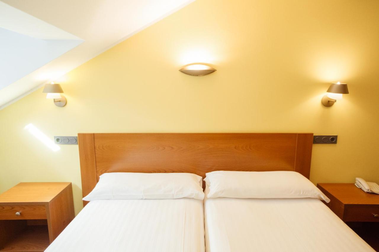 Hotel El Sella Onís Eksteriør bilde